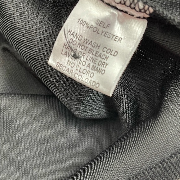 Hidden Alley Black Button Front long dress size L - Picture 9 of 9